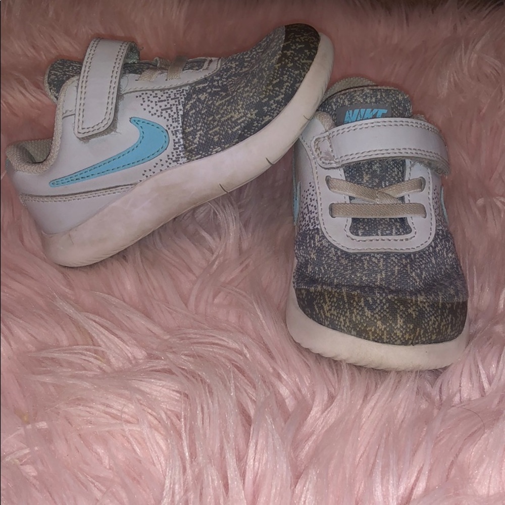 Grey/Blue Toddler Nike Tennis Shoes